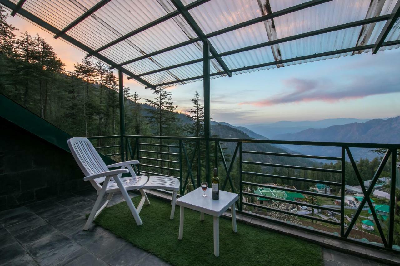 Stayvista At The Corner House - Pet Friendly Villa Shimla Buitenkant foto